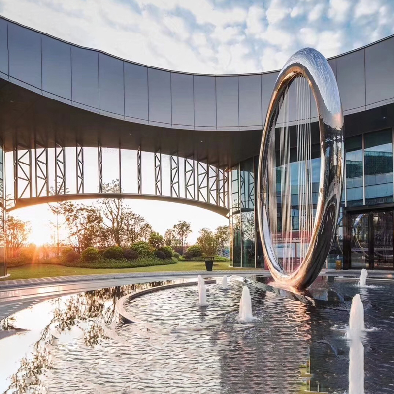 不锈钢圆环水帘雕塑