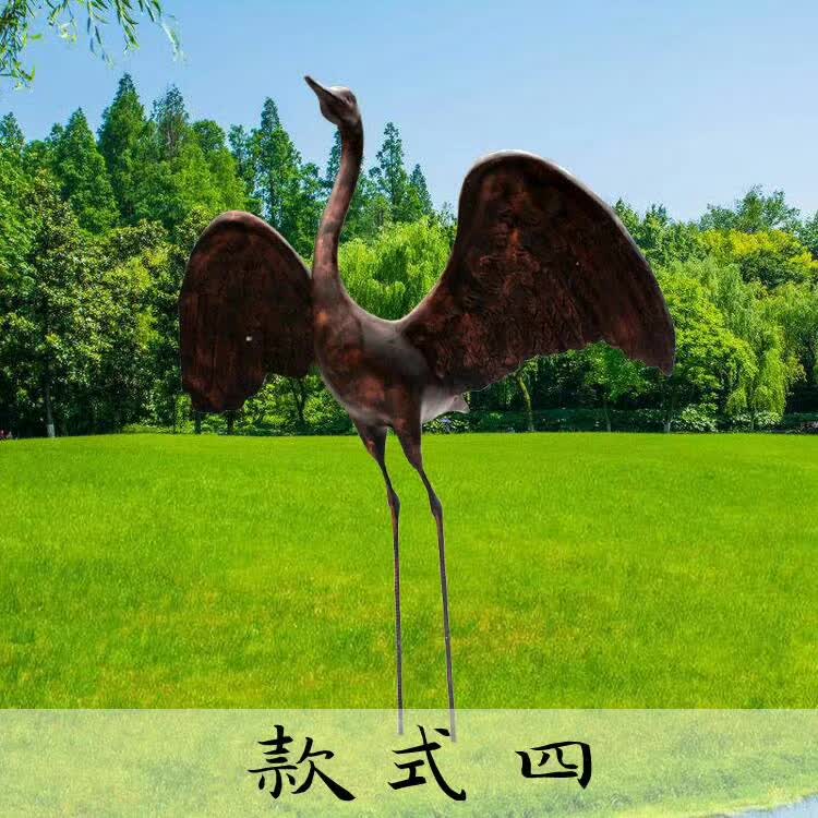 公园展翅仙鹤铜雕