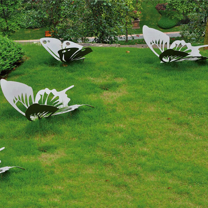 不锈钢镂空蝴蝶雕塑