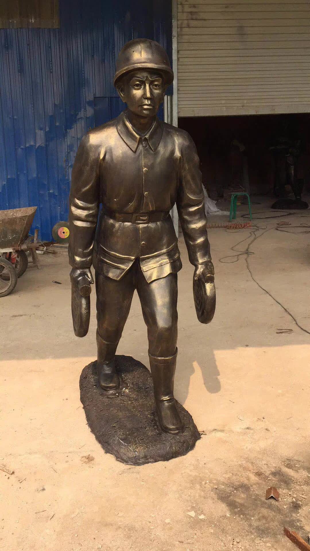 消防守护铜雕