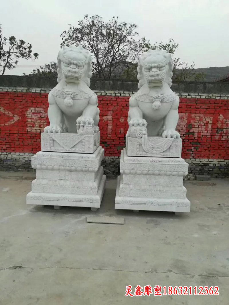大理石狮子雕塑