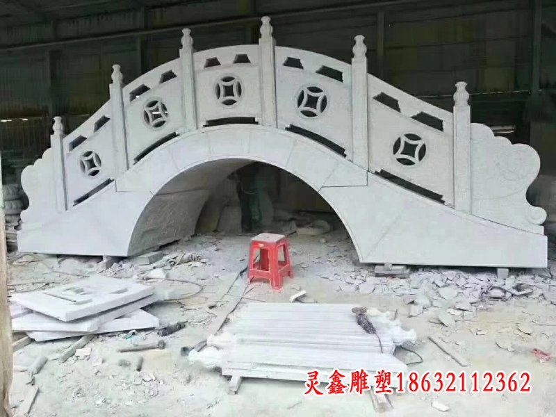 公园大理石桥雕塑