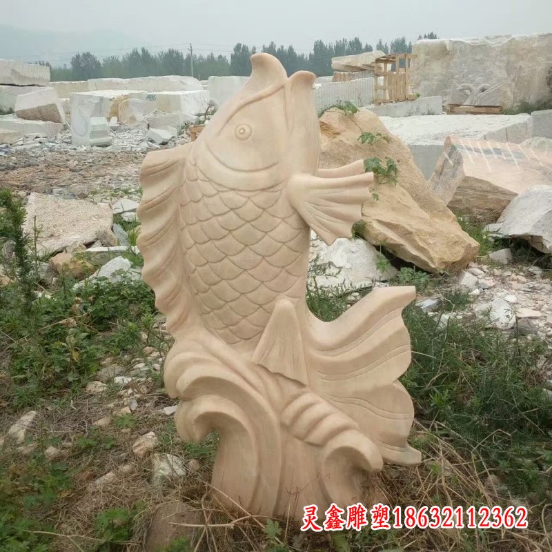 晚霞红招财鲤鱼石雕