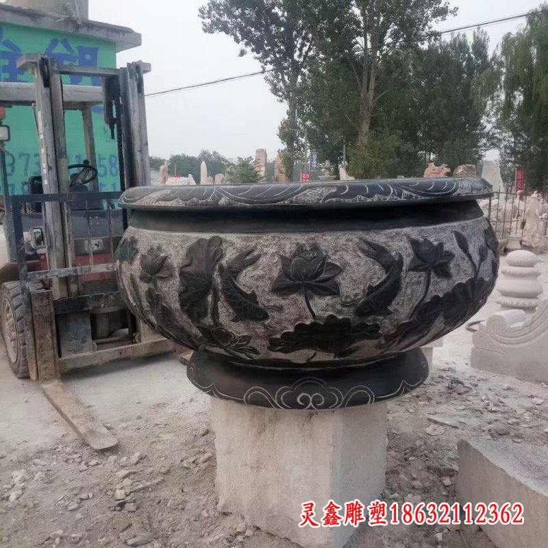 公园荷花鲤鱼石浮雕水缸雕塑