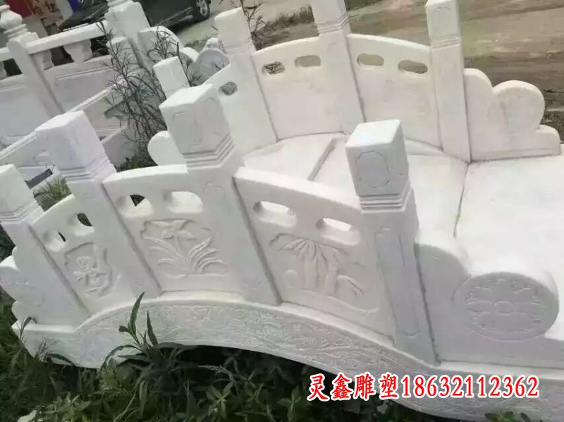 汉白玉石拱桥雕塑