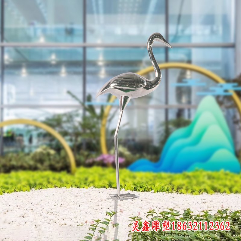不锈钢抽象仙鹤雕塑
