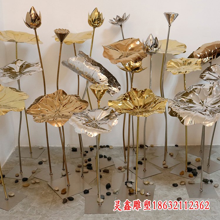 不锈钢荷花雕塑