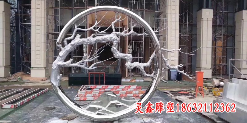 不锈钢树枝圆环雕塑