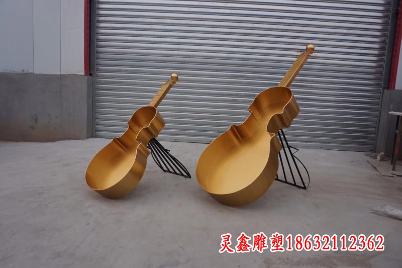 不锈钢小提琴雕塑