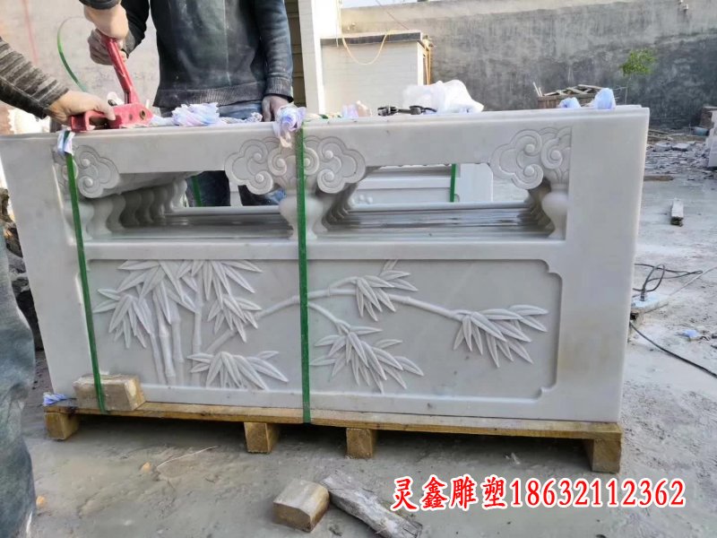 汉白玉梅兰竹菊栏板石雕