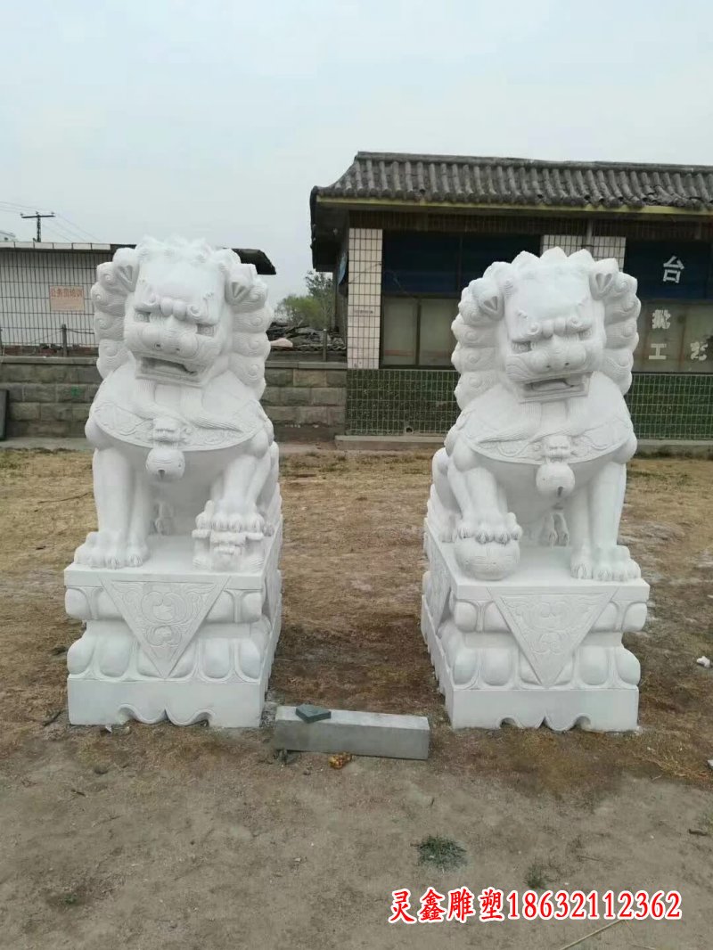 寺庙汉白玉狮子雕塑