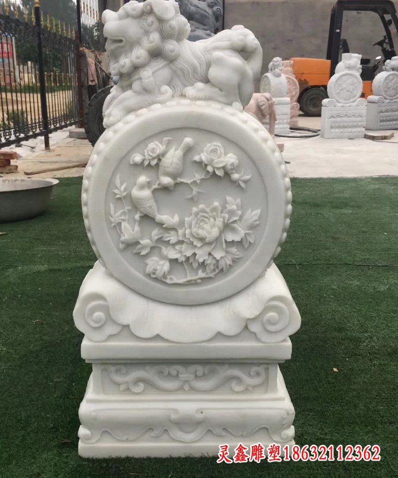 汉白玉狮子抱鼓石雕塑
