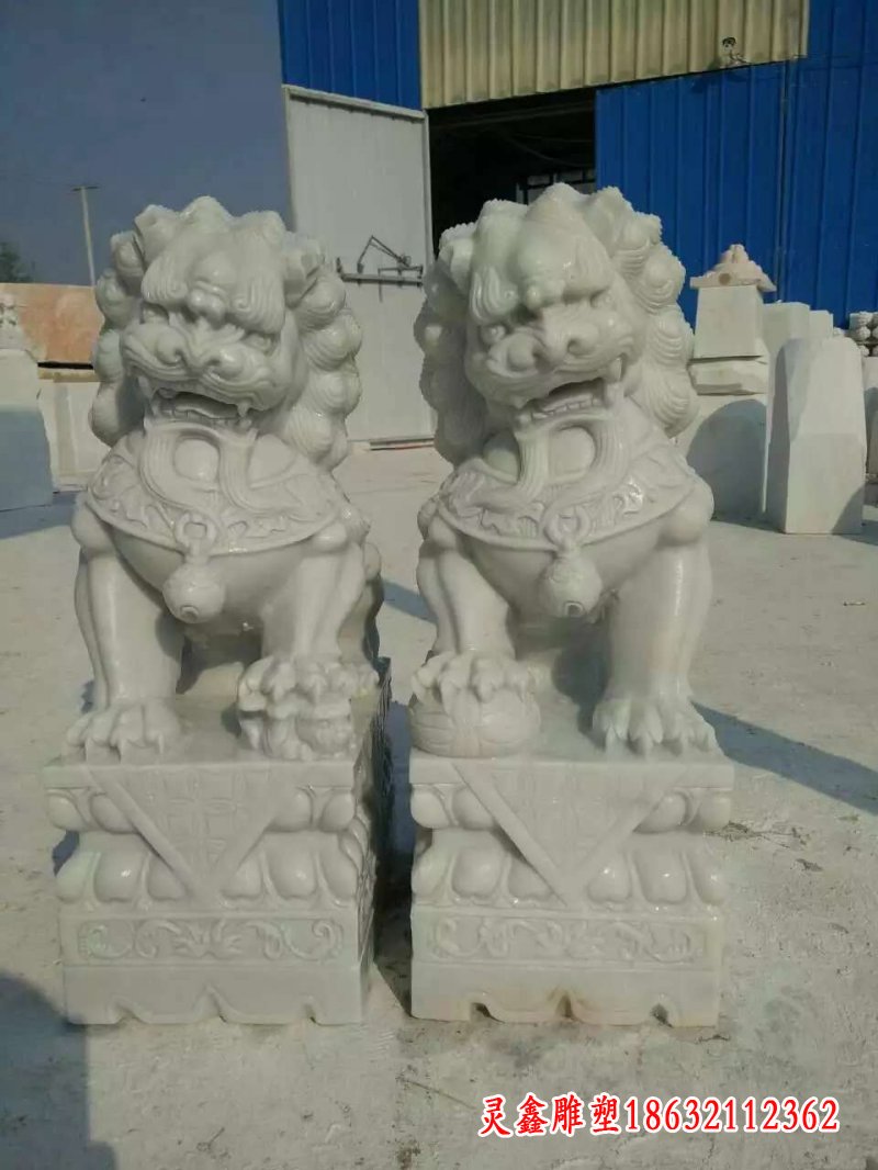 公园汉白玉狮子雕塑