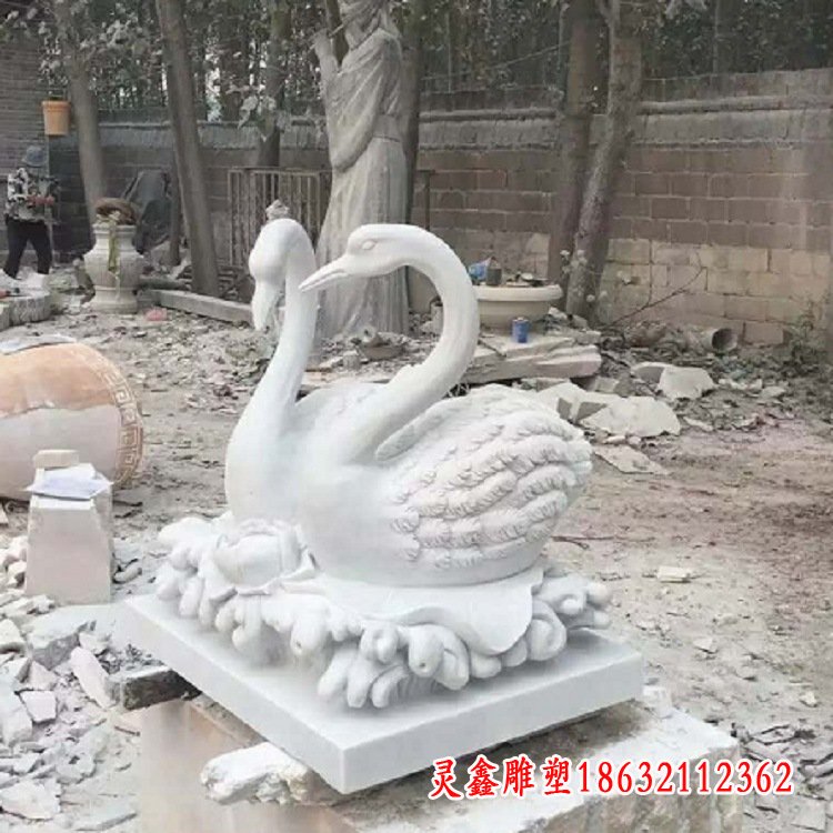大理石天鹅雕塑