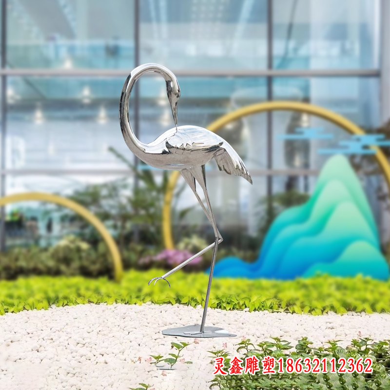 不锈钢抽象仙鹤雕塑