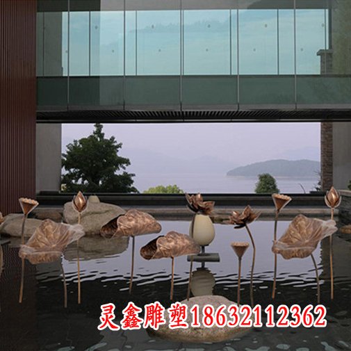不锈钢锻造荷花装饰雕塑