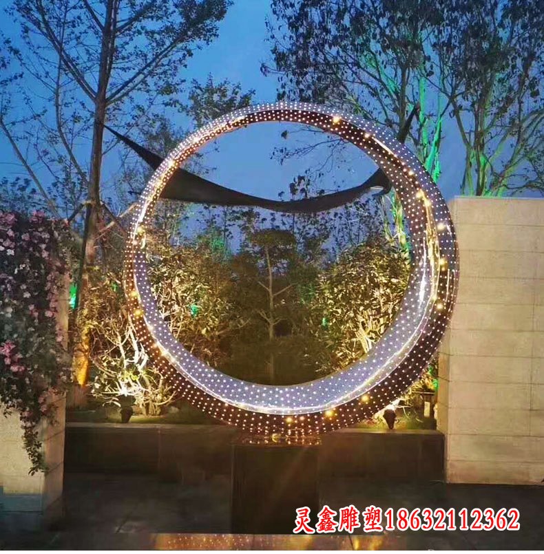 不锈钢发光月亮雕塑