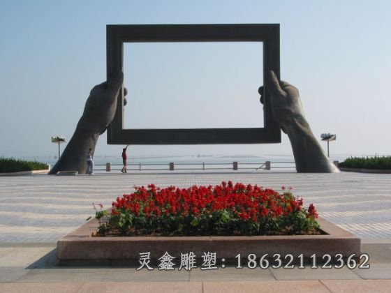 城市相框景观雕塑