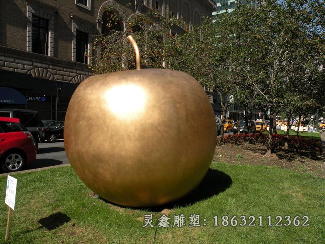 苹果铜雕，苹果雕塑，城市水果雕塑