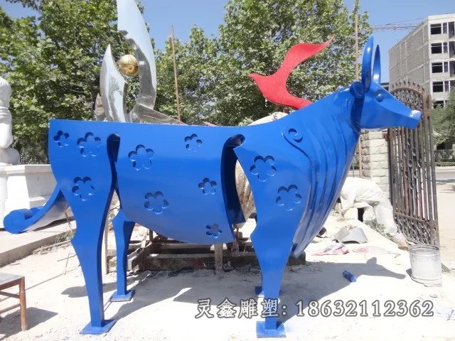 不锈钢牛雕塑，广场不锈钢雕塑 (1)