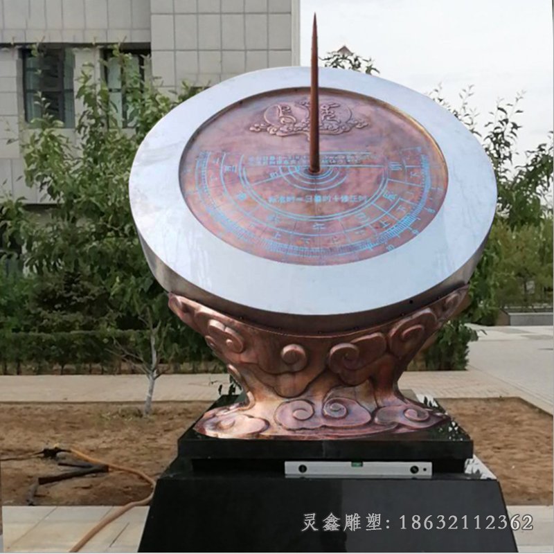 不锈钢日晷雕塑 (1)[1]