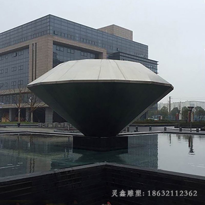 广场钻石景观雕塑