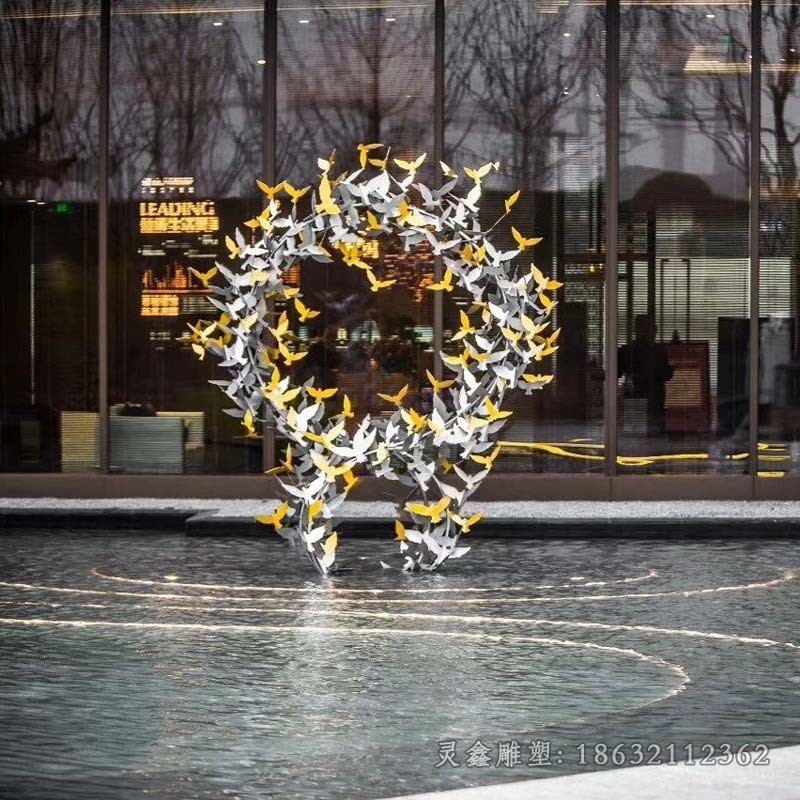 大雁广场不锈钢景观雕塑
