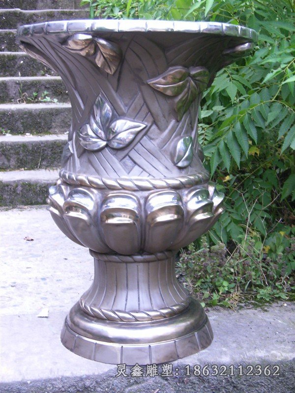 公园花盆景观铜雕