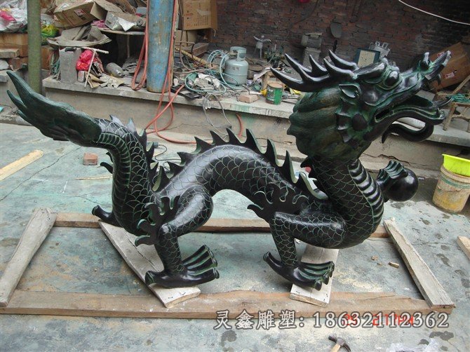 铜龙雕塑，铸铜龙雕塑