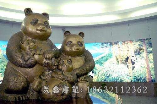熊猫城市动物铜雕