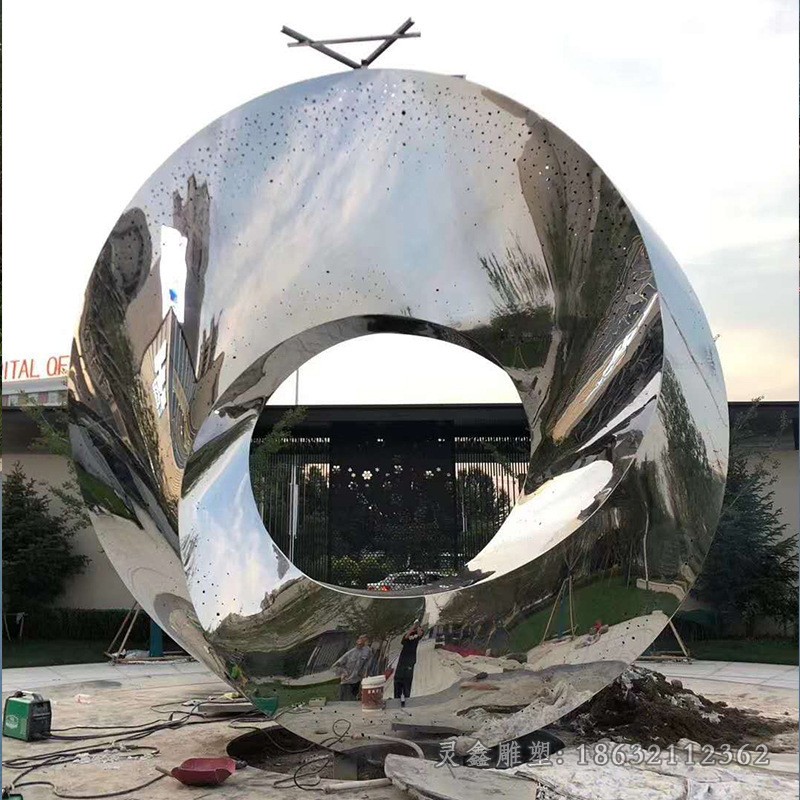 抽象镜面圆环广场不锈钢雕塑