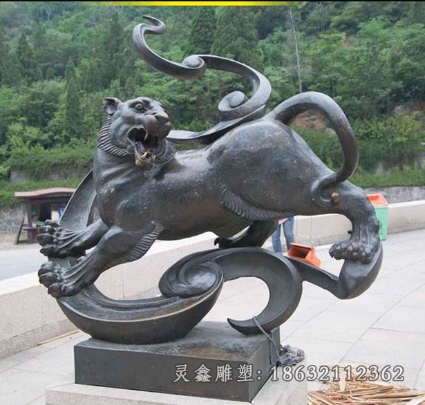 白虎城市动物景观铜雕