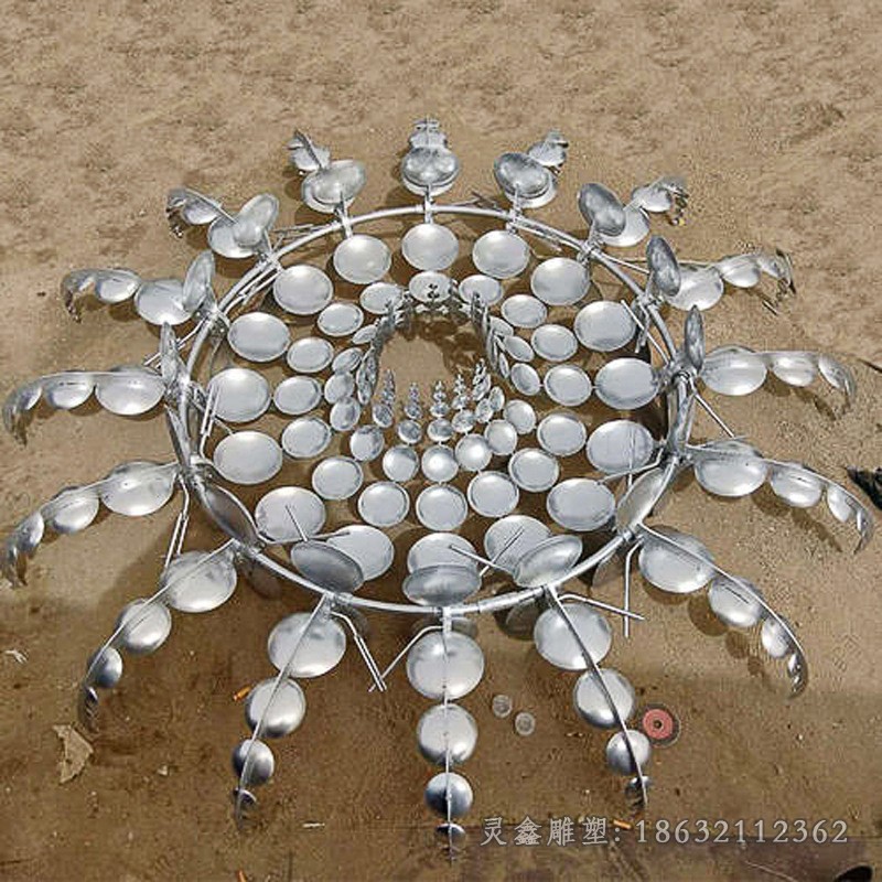 风动镜面不锈钢雕塑