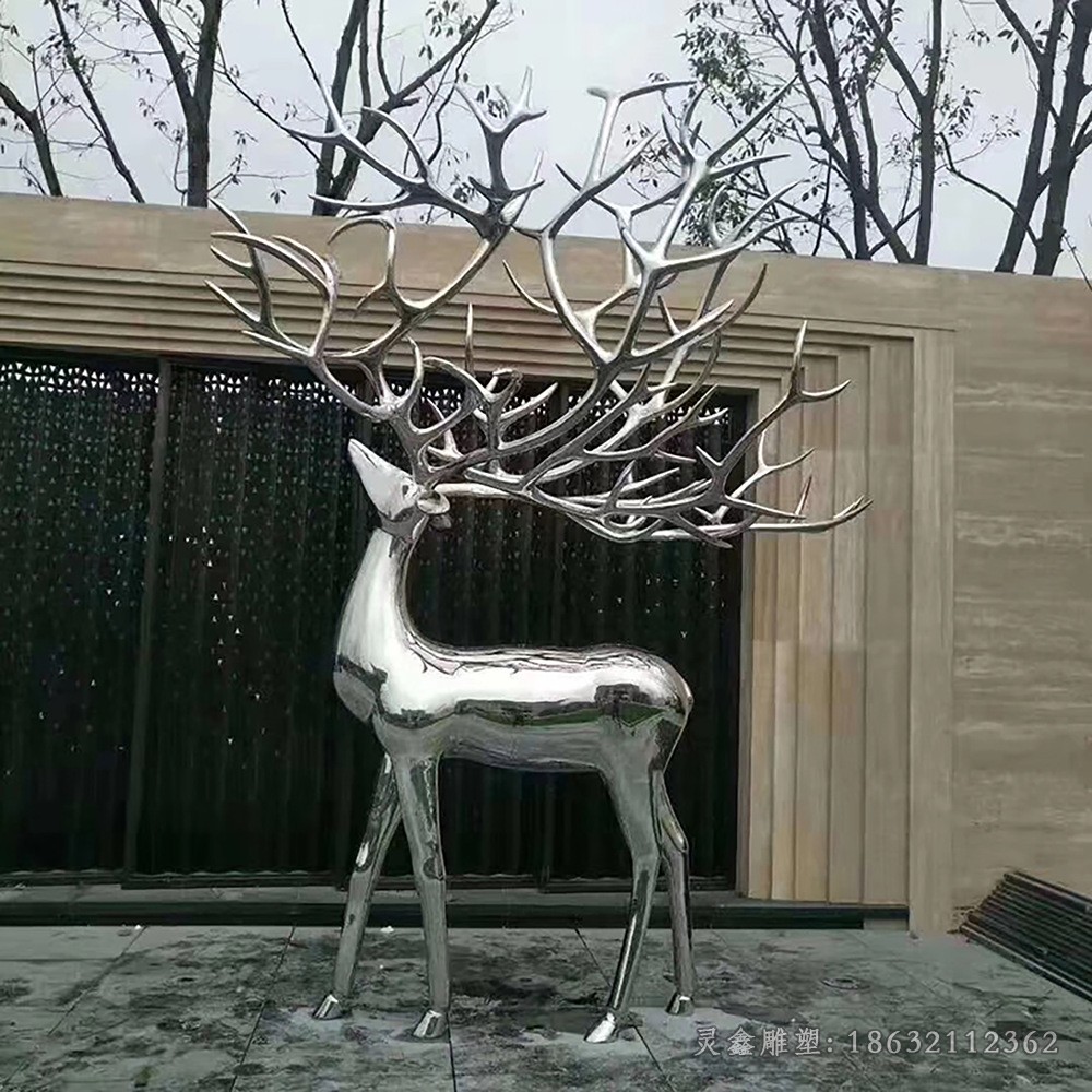 彩绘鹿城市不锈钢景观雕塑