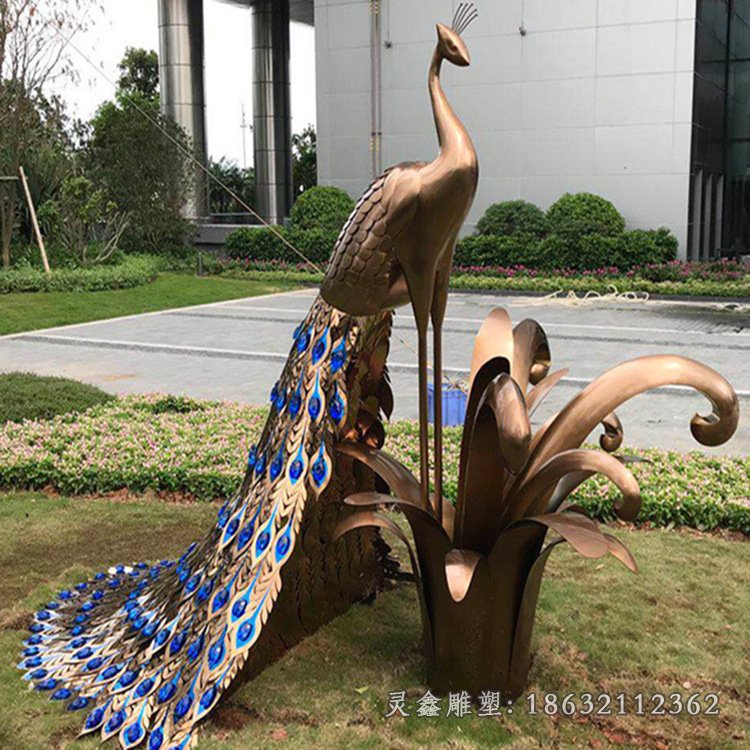 别墅孔雀动物景观铜雕