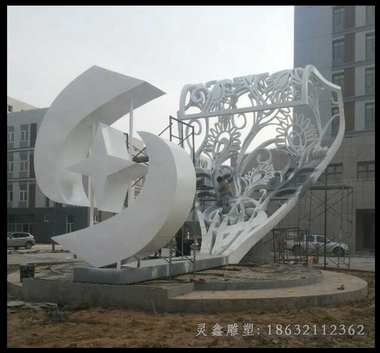 不锈钢s抽象广场雕塑