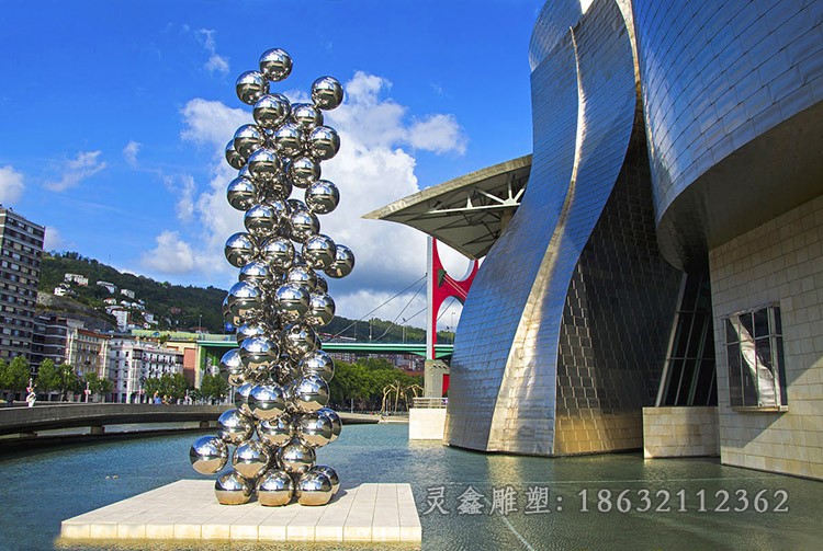 不锈钢抽象龙柱广场景观雕塑