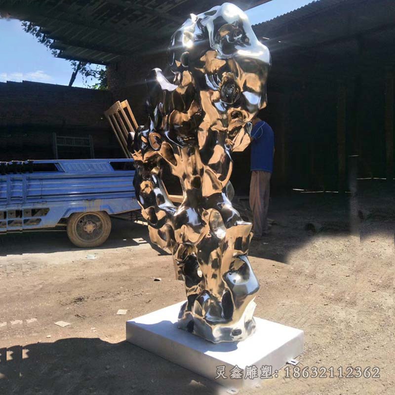 不锈钢抽象太湖石雕塑