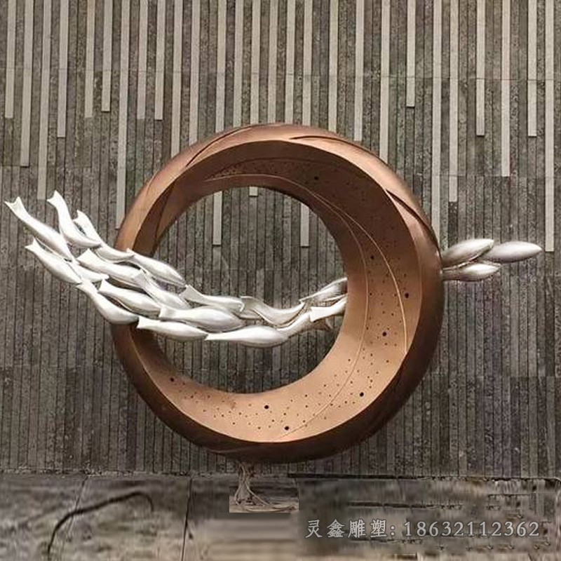 不锈钢抽象彩绘圆环雕塑