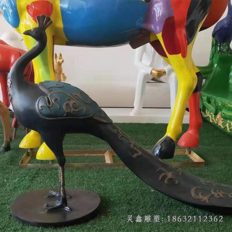 孔雀园林景观铜雕