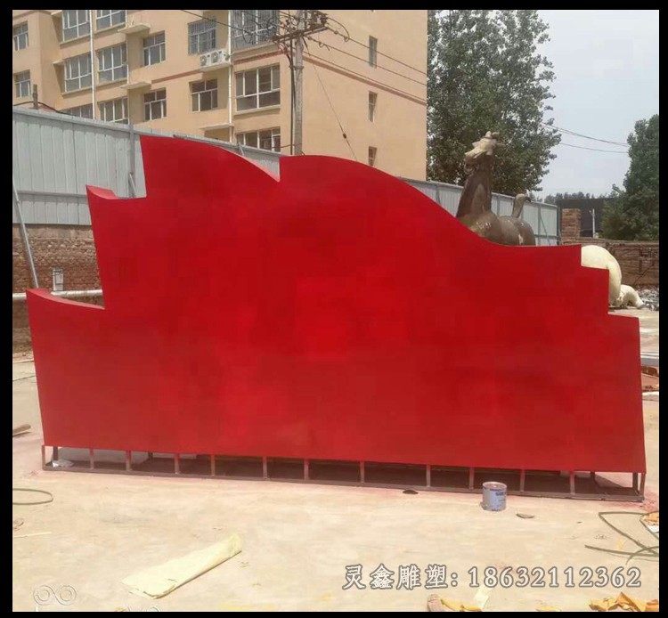 不锈钢枫叶广场景观雕塑