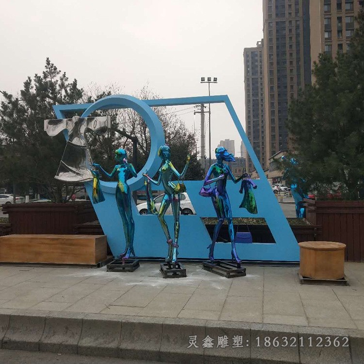 彩绘购物人物广场不锈钢雕塑
