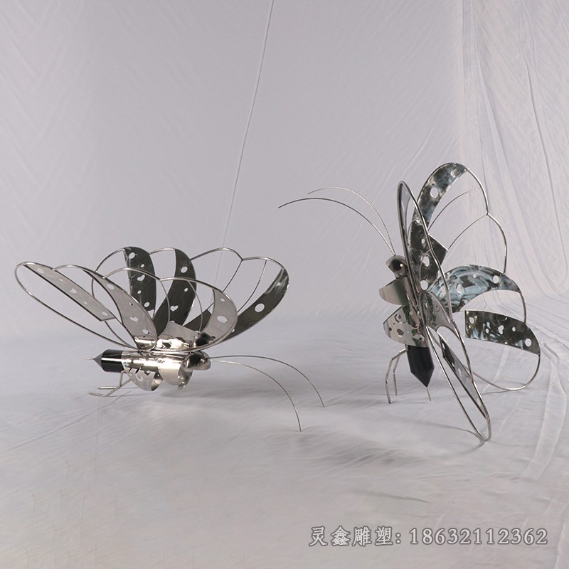 不锈钢蝴蝶镂空校园雕塑