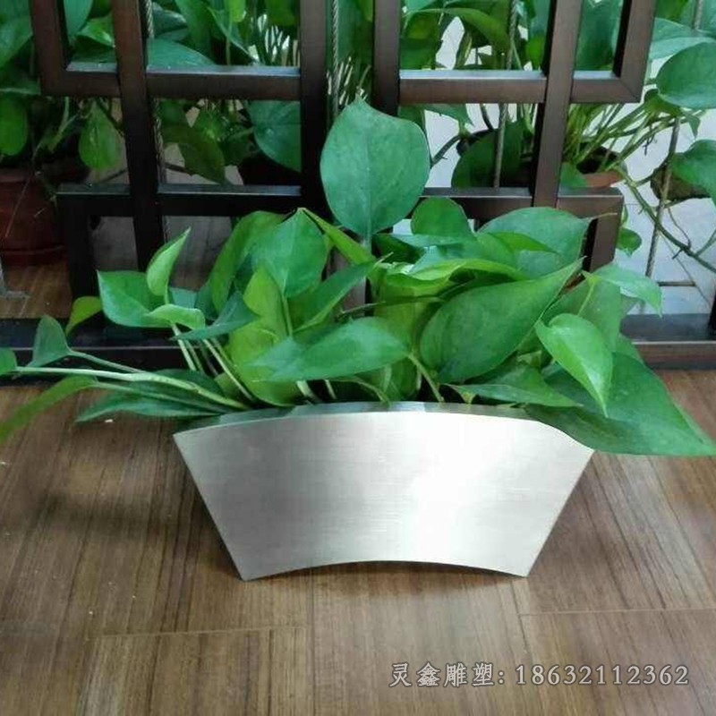 不锈钢花盆公园景观雕塑