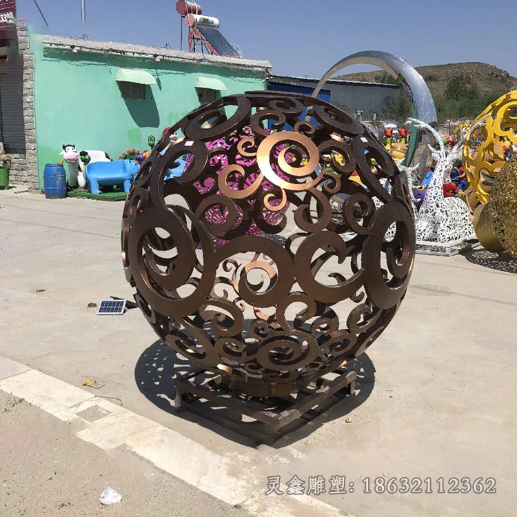 不锈钢镂空球广场景观雕塑