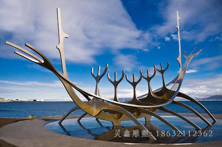 不锈钢抽象恐龙广场雕塑