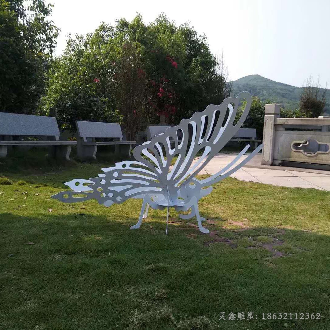 不锈钢镂空蝴蝶户外雕塑