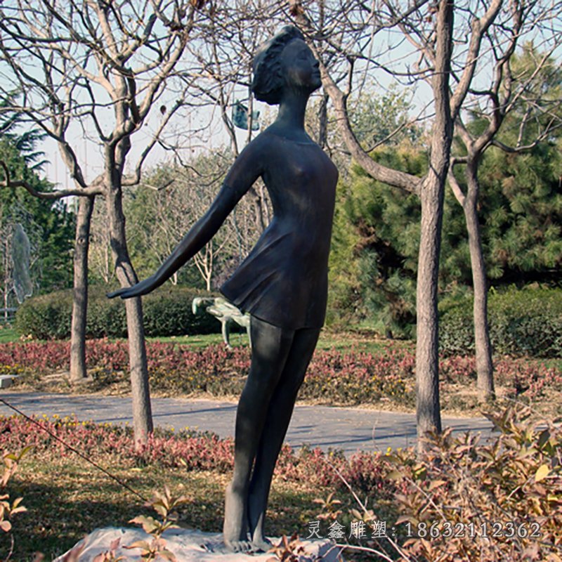 抽象美女人物景观铜雕