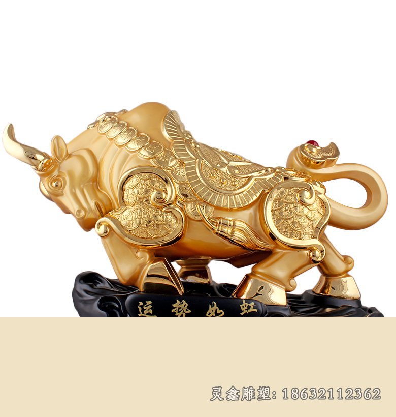 草坪牛动物景观铜雕