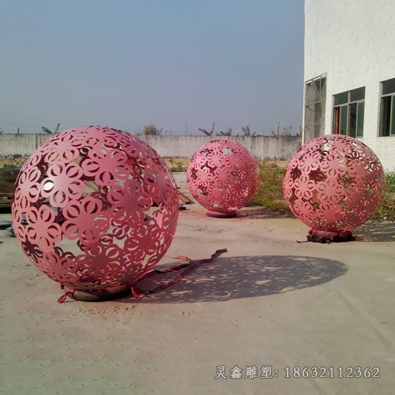 不锈钢镂空球庭院景观铜雕